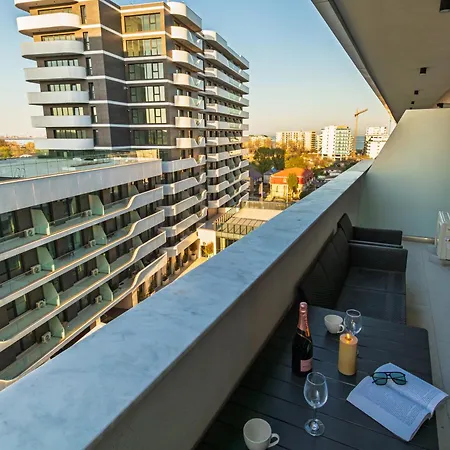 Blue Angels - Odyssey Indoor Pool & Navodari