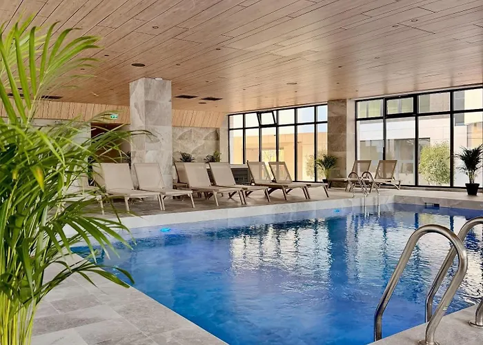 Blue Angels - Odyssey Pool & Năvodari