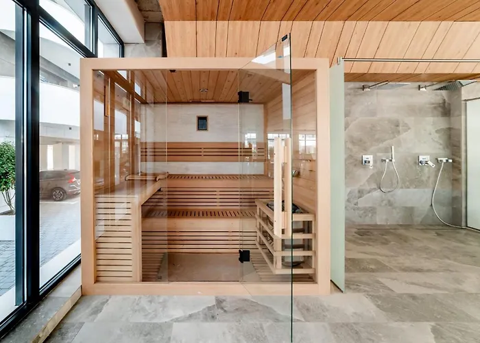 Blue Angels - Odyssey Pool & Năvodari