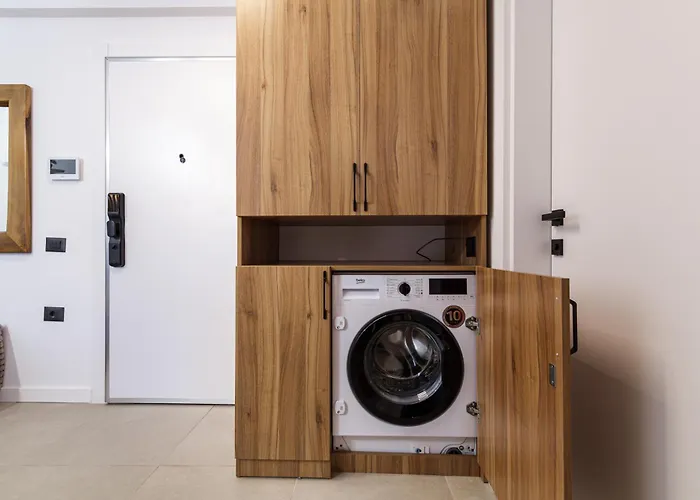 Blue Angels - Odyssey Pool & Apartment *