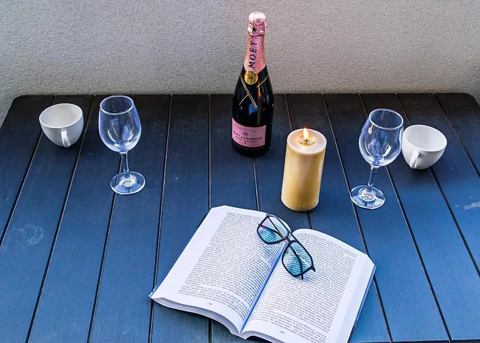 Apartment Blue Angels - Odyssey Pool & Năvodari