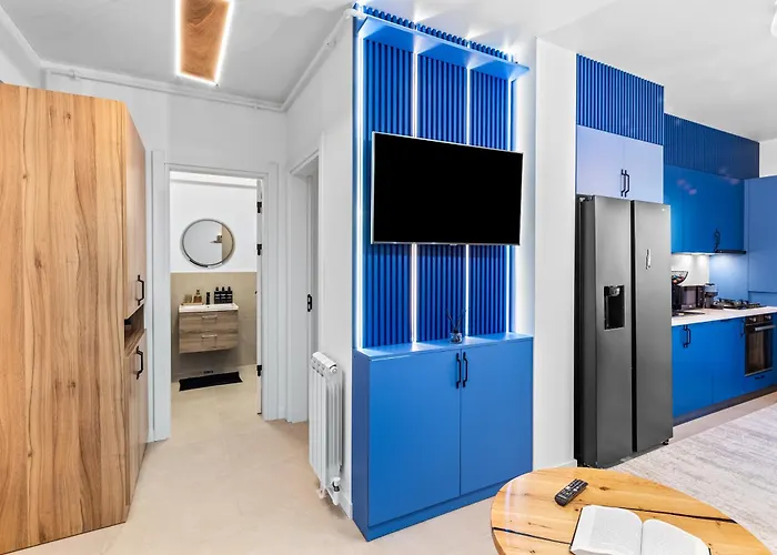 Blue Angels - Odyssey Pool & *