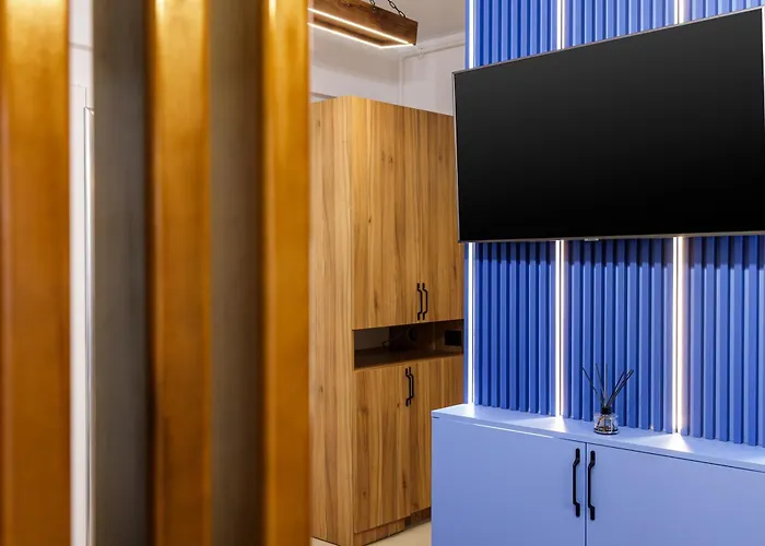 Blue Angels - Odyssey Pool &