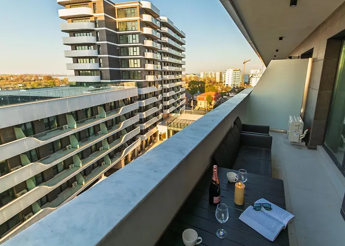 Blue Angels - Odyssey Pool & Năvodari